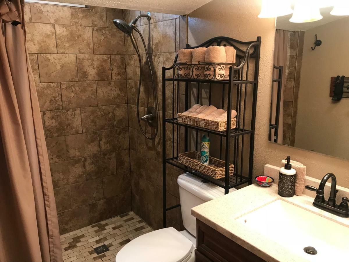 Gonzales Cozy Little Bear Cabin Ruidoso Bagian luar foto